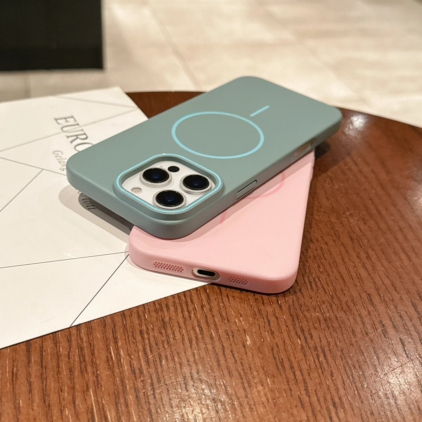 Ultra-thin Magnetic Phone Case For iPhone